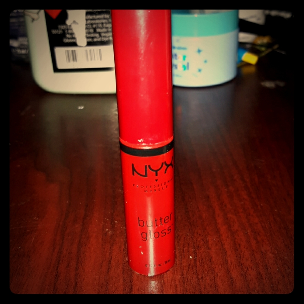 NYC butter gloss